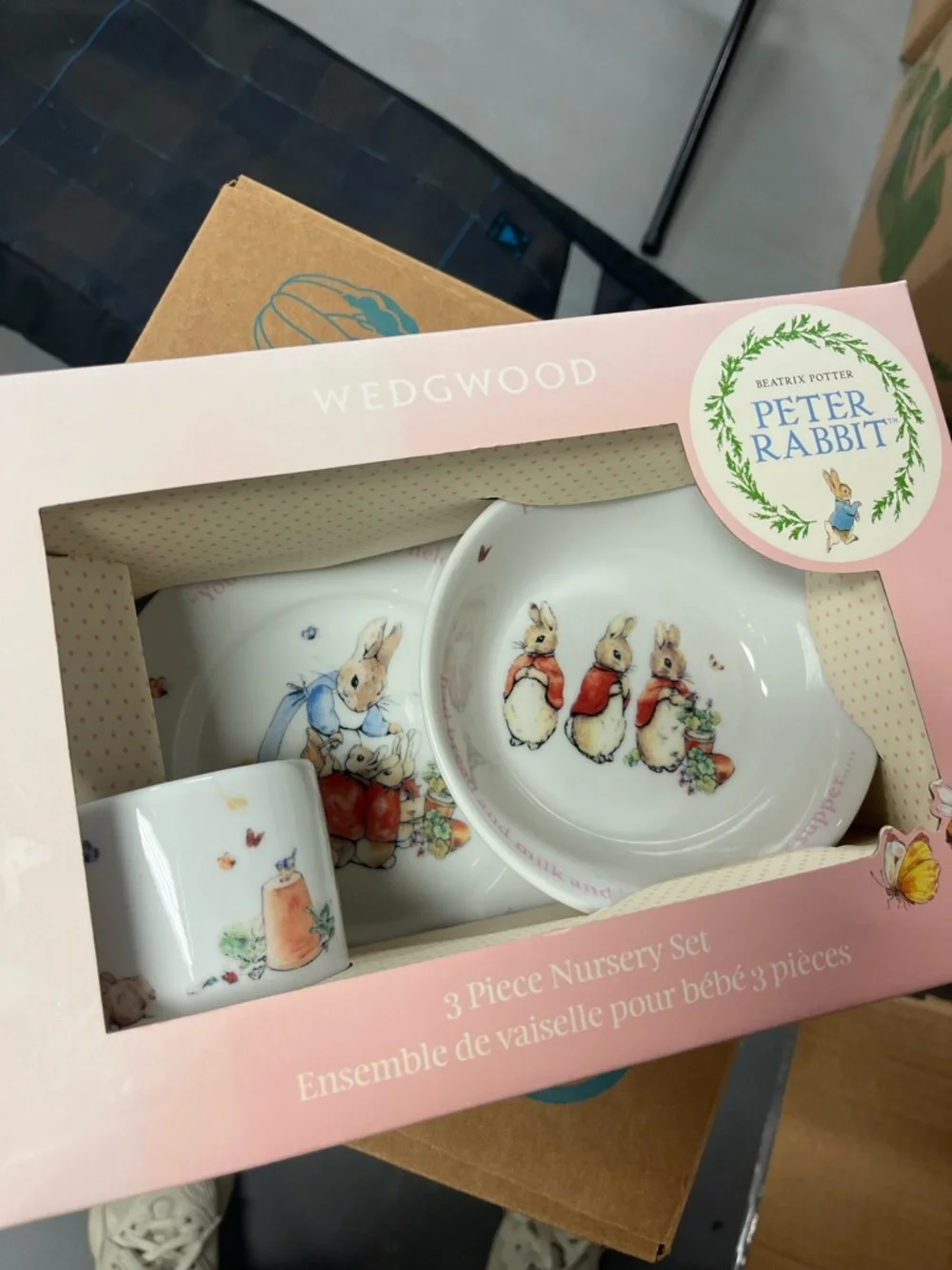 Wedgwood Peter Rabbit Nursery Set - Pink & White Box - Picture 2 of 3